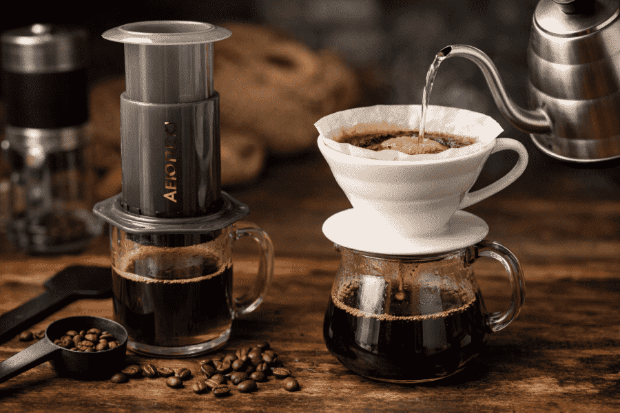 Qual è la differenza tra Aeropress e V60?