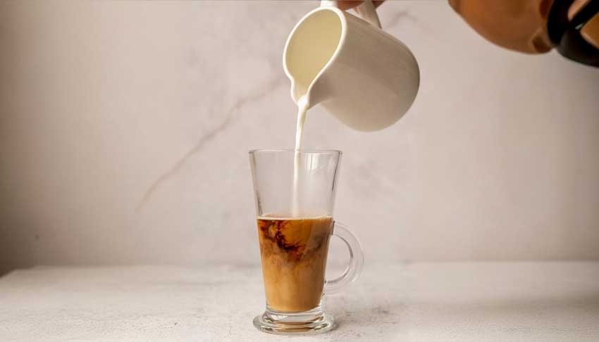 Fare il koffie verkeerd da soli? Con questa ricetta lo prepari bene!